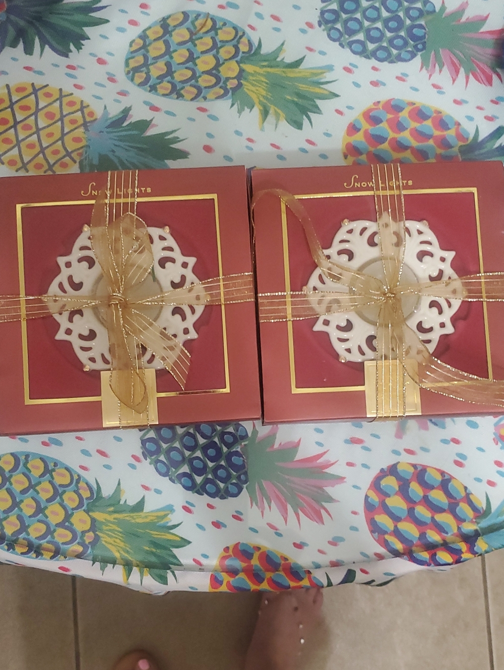 Lenox  Set of two SnowFlakes Red Gift Box Set with Gold Ribbon
